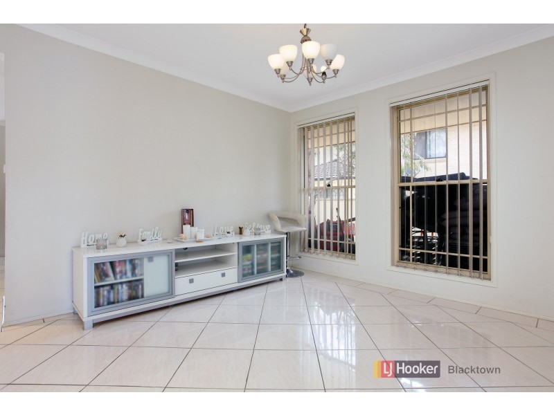 37 Huntley Drive, Blacktown NSW 2148