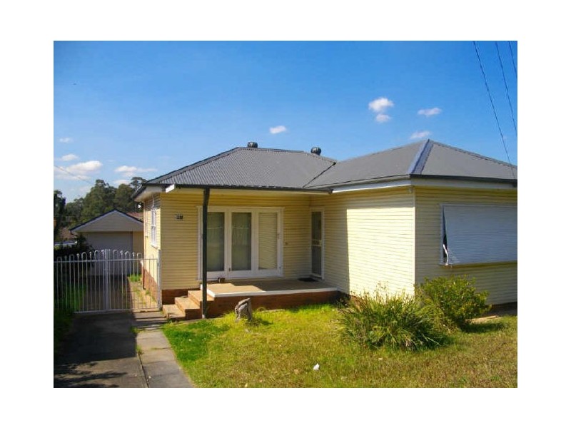 19 Blue Hills Crescent, Blacktown NSW 2148