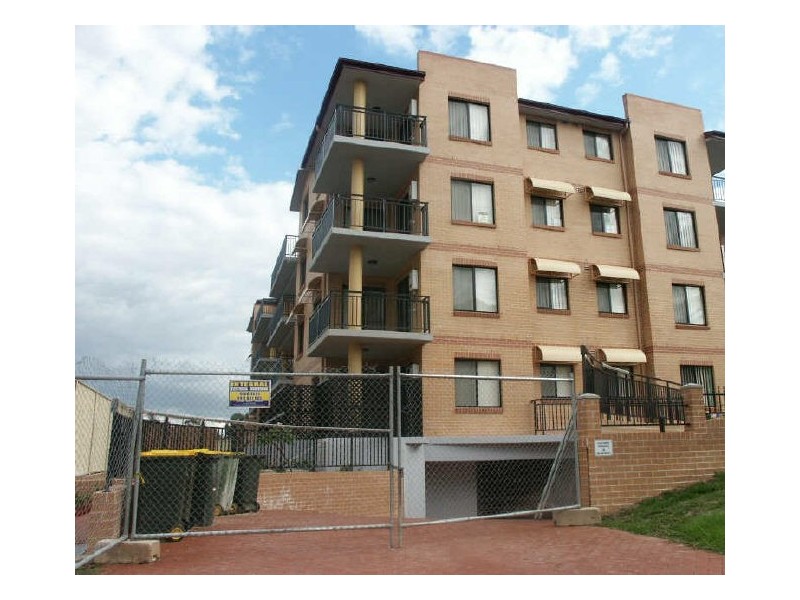 10/4-6 Clifton Street, Blacktown NSW 2148