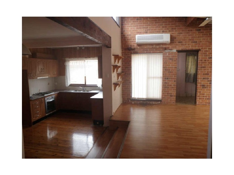 16 Sparkle Avenue, Blacktown NSW 2148