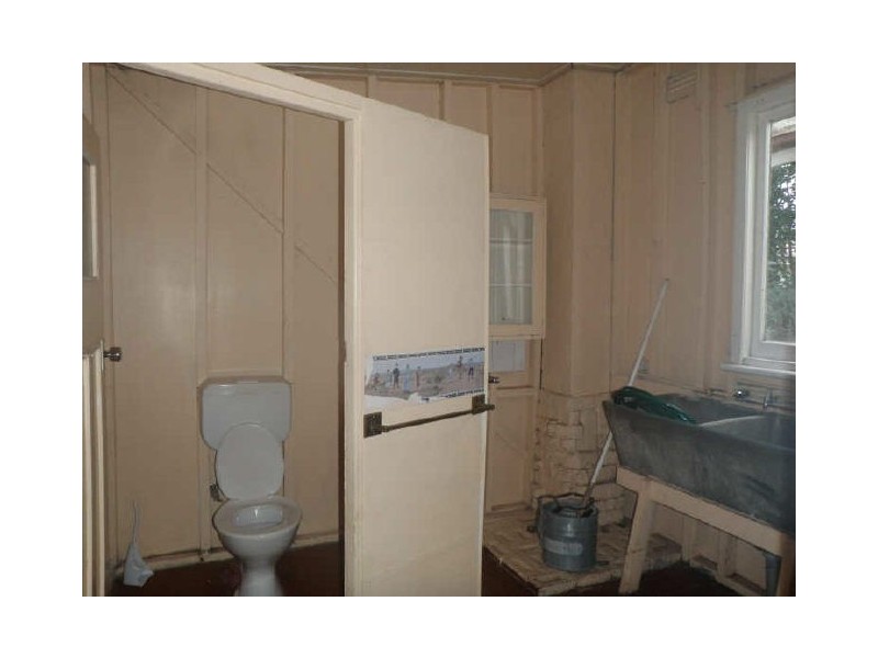 24 Allawah Street, Blacktown NSW 2148