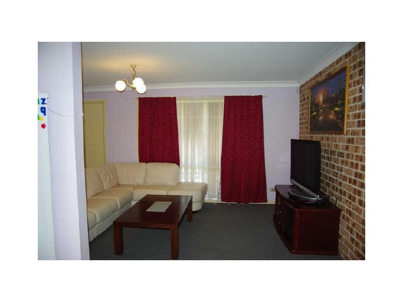 2/148 Richmond Road, Blacktown NSW 2148