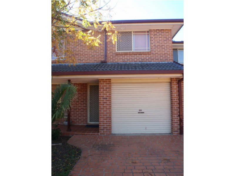 4 Dodds Place, Doonside NSW 2767