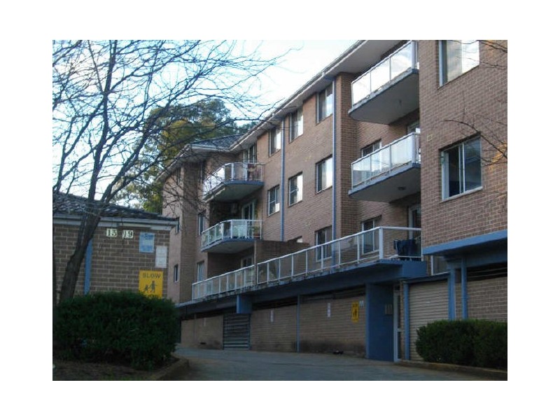 1/13-19 Devitt Street, Blacktown NSW 2148