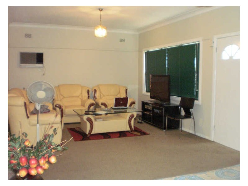 8 Anthony Street, Blacktown NSW 2148
