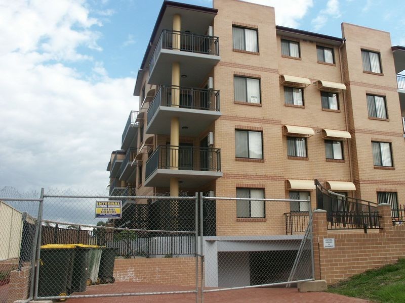 24/4-6 Clifton Street, Blacktown NSW 2148