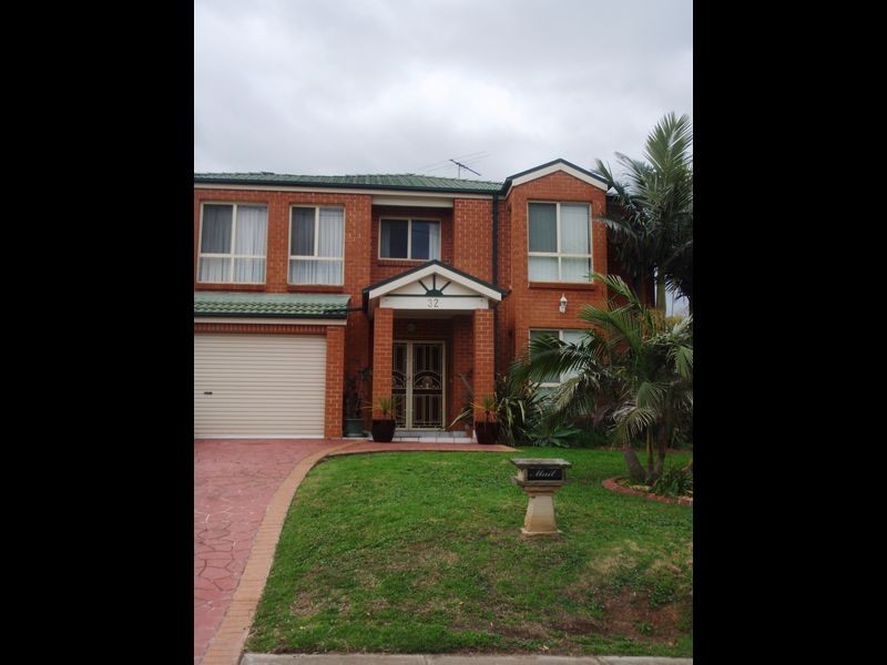 32 Farmingdale Drive, Blacktown NSW 2148