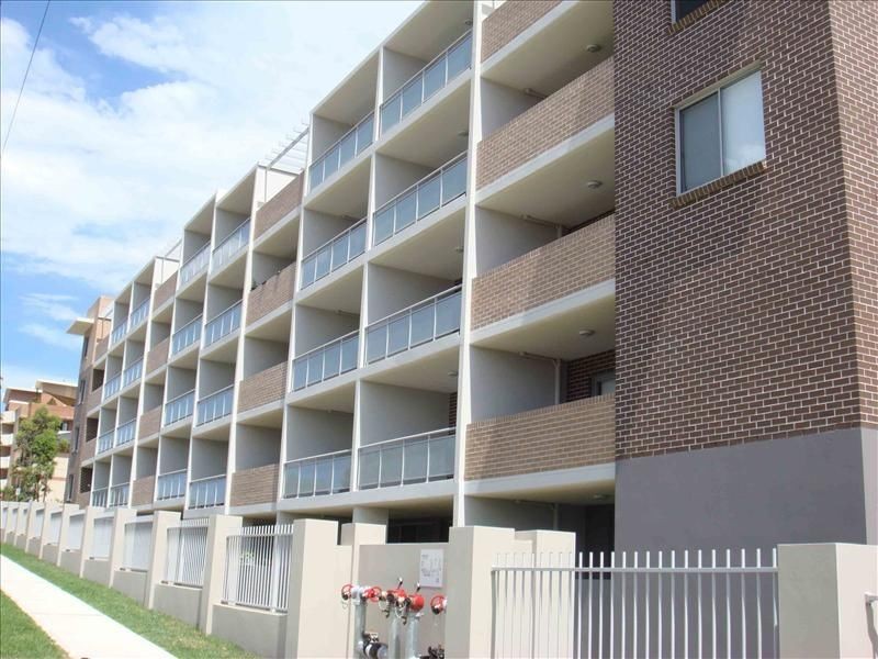 32/26-34 Clifton Street, Blacktown NSW 2148