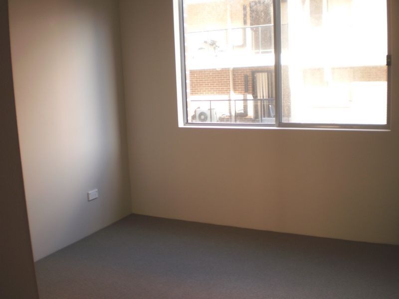 32/26-34 Clifton Street, Blacktown NSW 2148