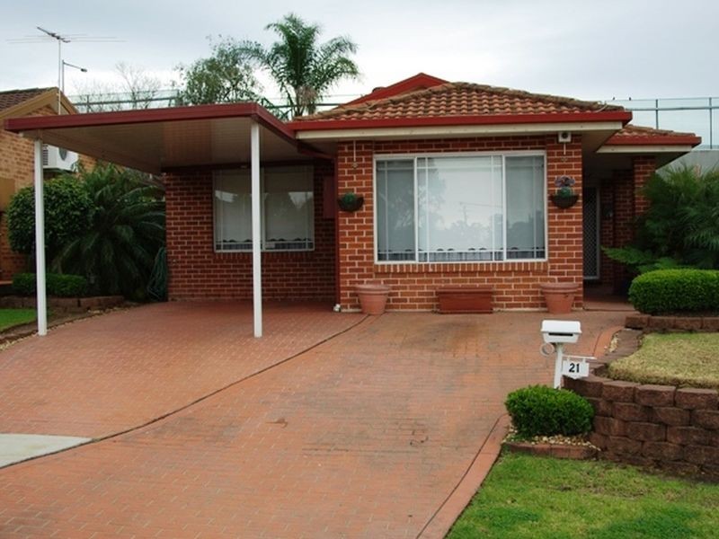 21 Vicky Place, Glendenning NSW 2761