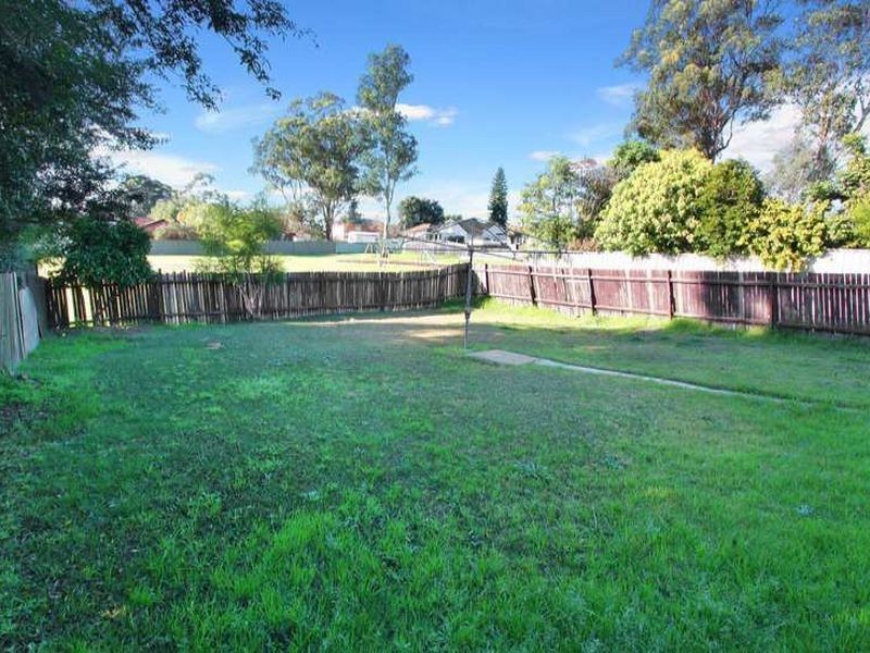 20 Paul Street, Blacktown NSW 2148