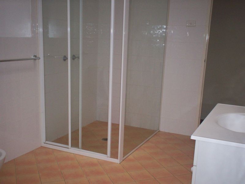 2/76 Barbara Blvd, Seven Hills NSW 2147