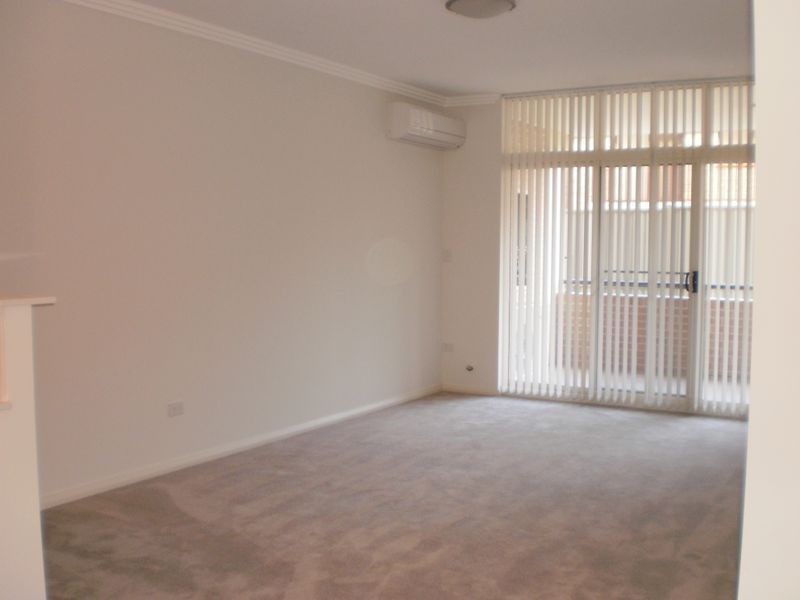 3/2-4 Fifth Avenue, Blacktown NSW 2148