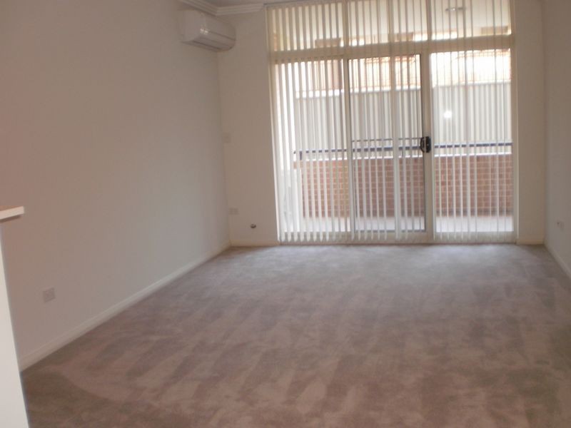 3/2-4 Fifth Avenue, Blacktown NSW 2148