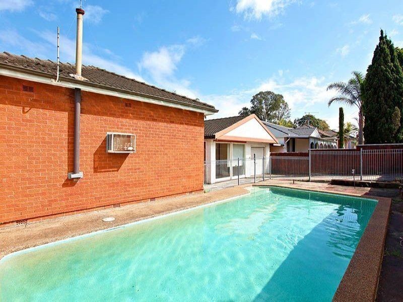 11 Kurrajong Crescent, Blacktown NSW 2148
