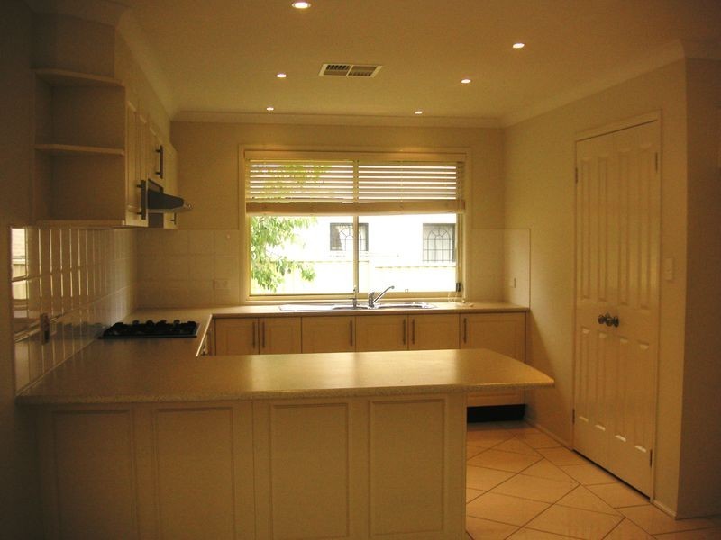 37 Huntley Drive, Blacktown NSW 2148