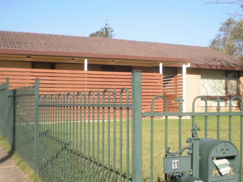 11 Dubbo Street, Quakers Hill NSW 2763