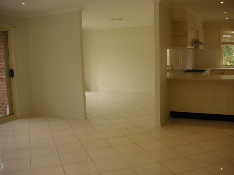 37 huntley Drive, Blacktown NSW 2148