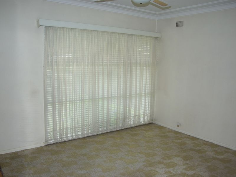 2 Matthew Crescent, Blacktown NSW 2148