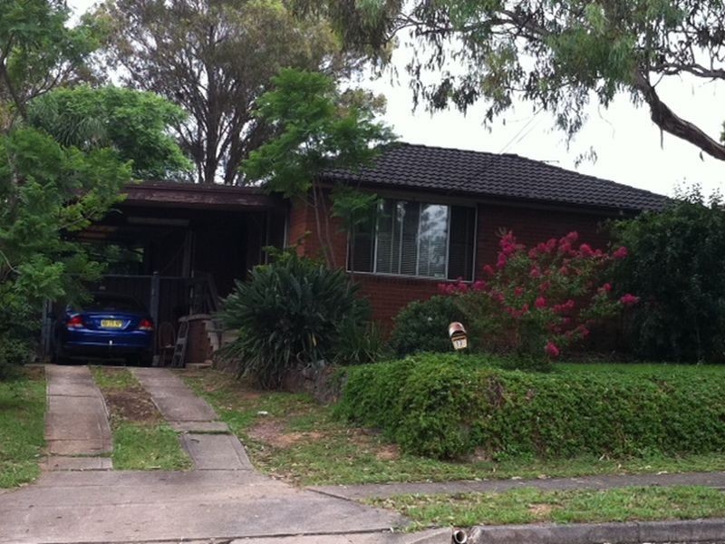 13 Arnott Road, Marayong NSW 2148