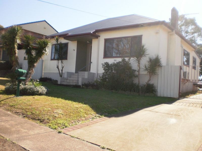 39 Cambridge Street, Blacktown NSW 2148