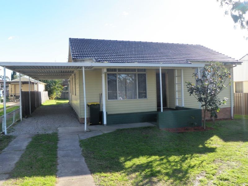10 Sturt Street, Lalor Park NSW 2147