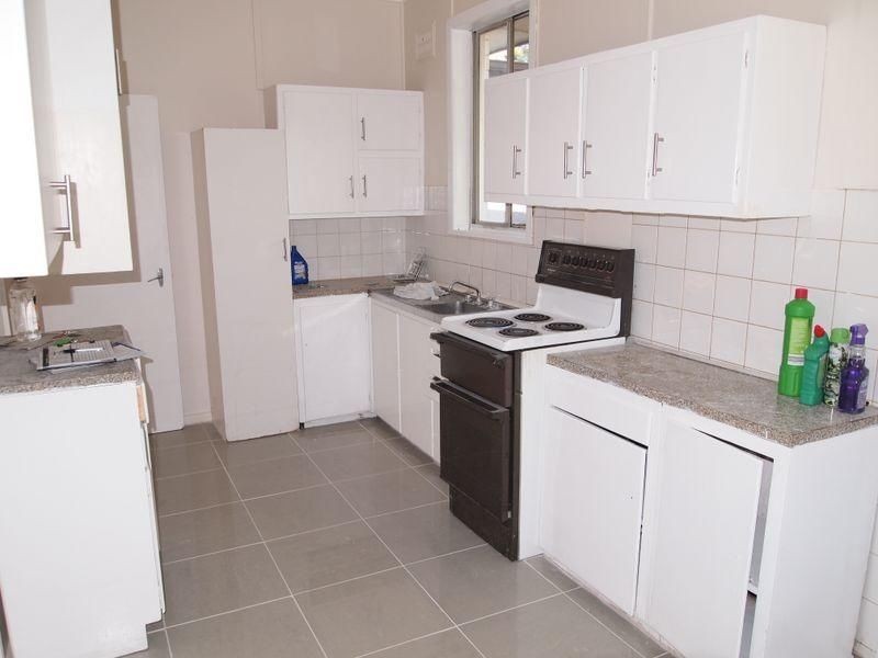 18 Gladys Crescent, Seven Hills NSW 2147