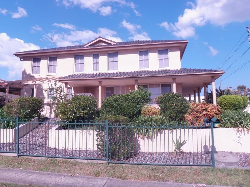 13 Hampton Crescent, Prospect NSW 2148