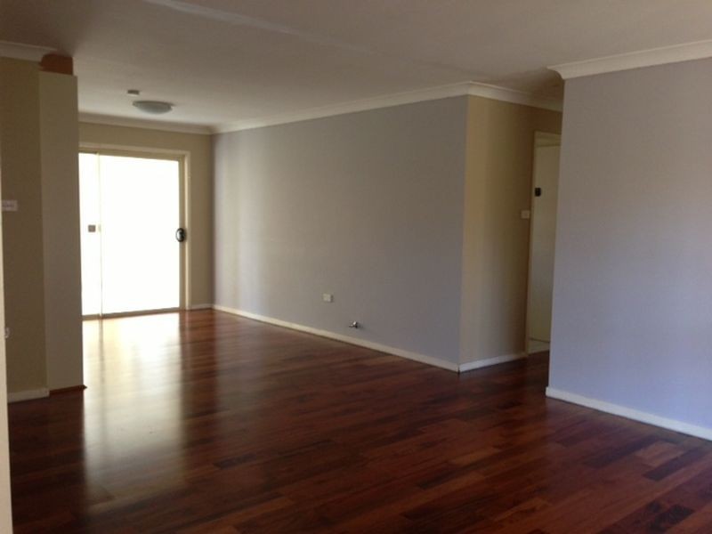 11 Seabrook Crescent, Doonside NSW 2767