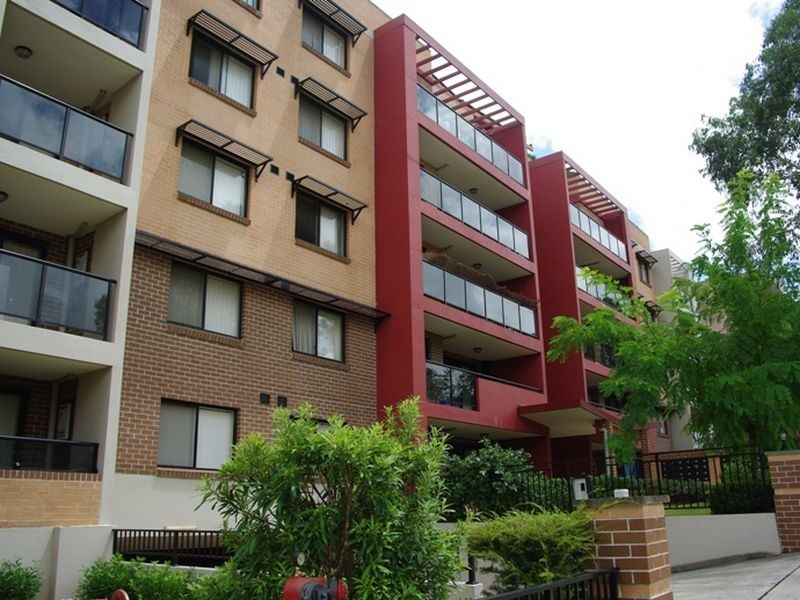 1/8-14 Oxford Street, Blacktown NSW 2148