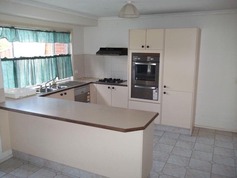 22 Australorp Avenue, Seven Hills NSW 2147