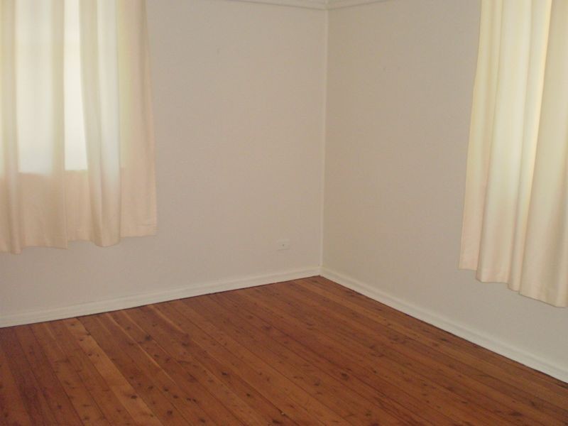 25 Moffatt Drive, Lalor Park NSW 2147