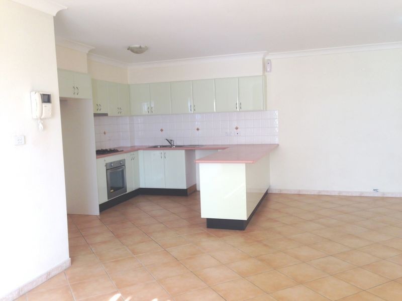 23/4-6 Clifton Street, Blacktown NSW 2148