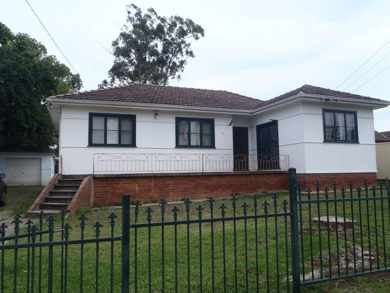 1 Carrington Street, Seven Hills NSW 2147