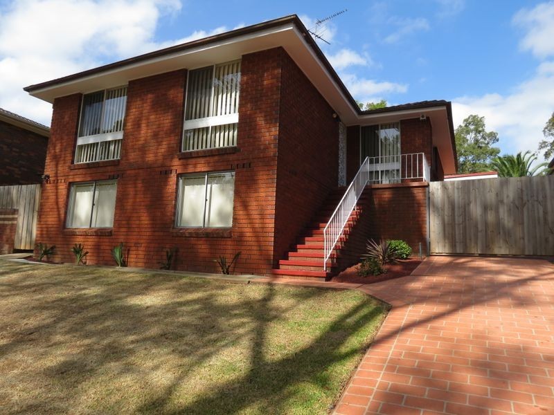 208 Madagascar Drive, Kings Park NSW 2148
