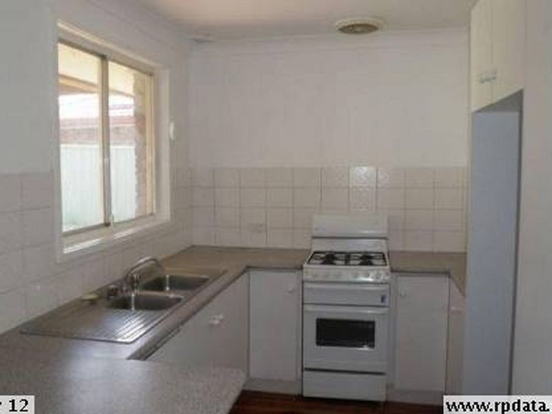 77 Kolodong Drive, Quakers Hill NSW 2763