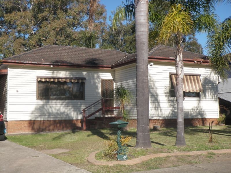 18 Western Crescent, Blacktown NSW 2148