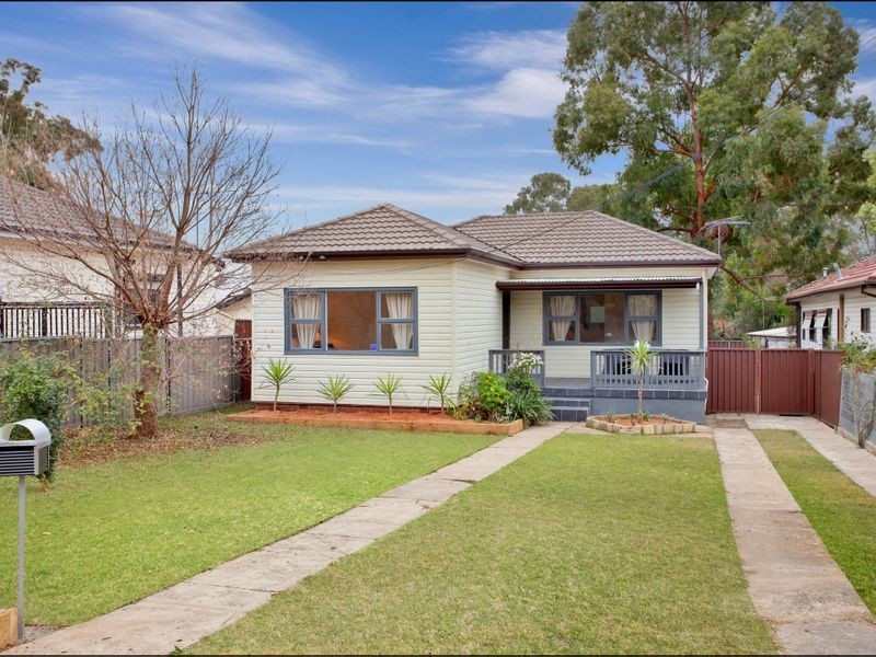 19 Doonside Crescent, Blacktown NSW 2148