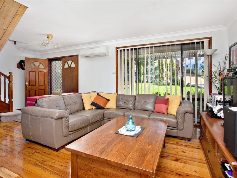 9 Upwey Street, Prospect NSW 2148