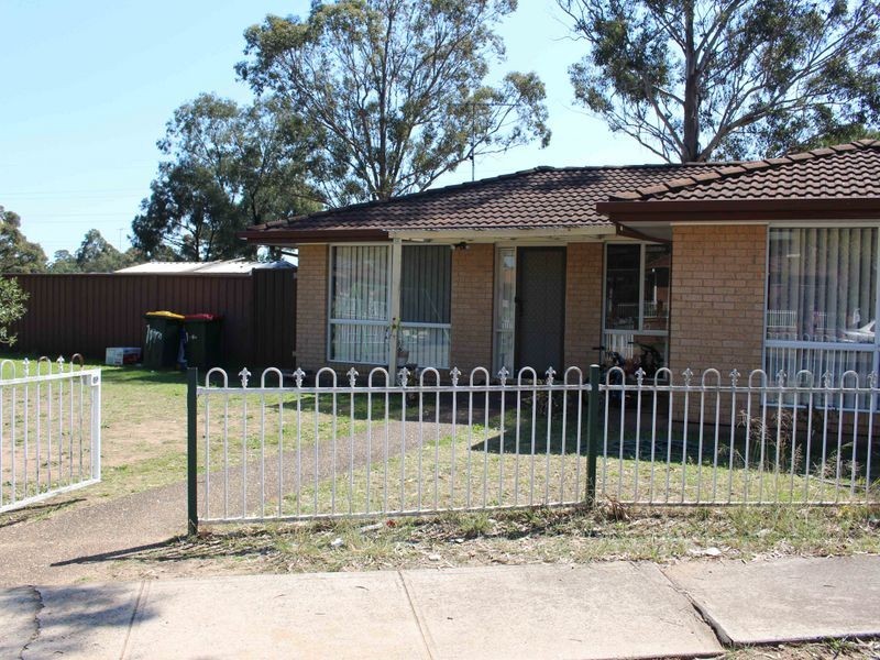 1 Jarrah Place, Doonside NSW 2767
