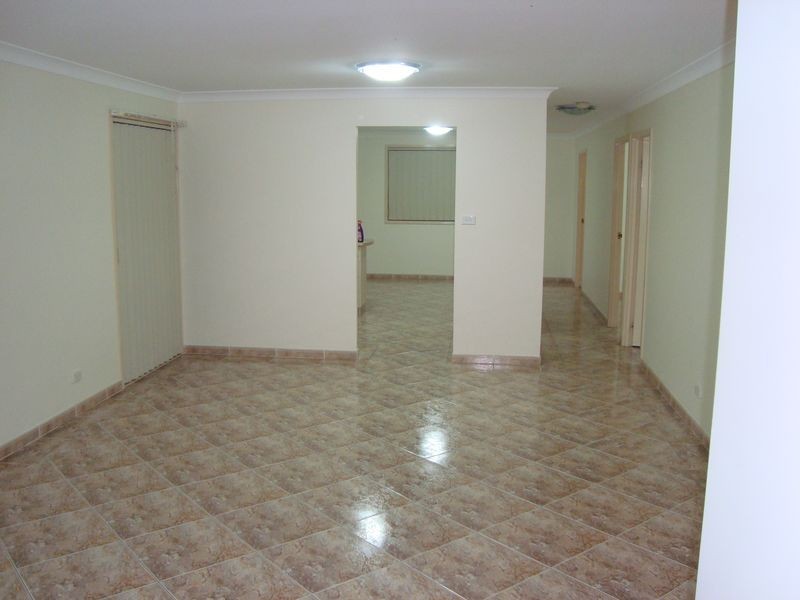 121 Winten Drive, Glendenning NSW 2761