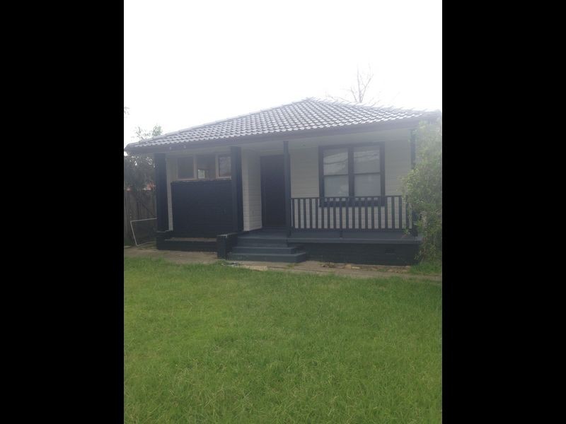 5 Goroka Street, Whalan NSW 2770