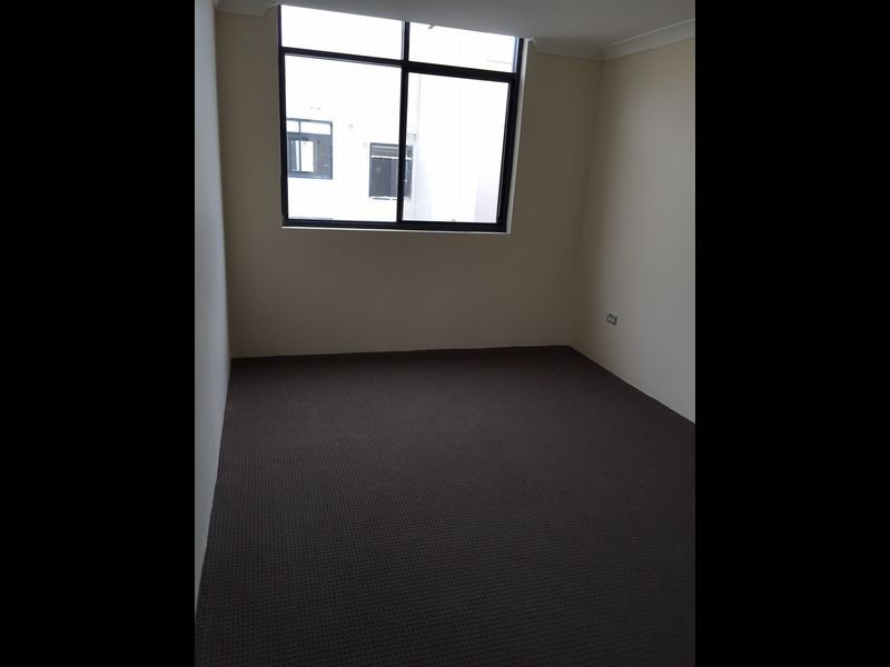 61/31-35 Third Avenue, Blacktown NSW 2148