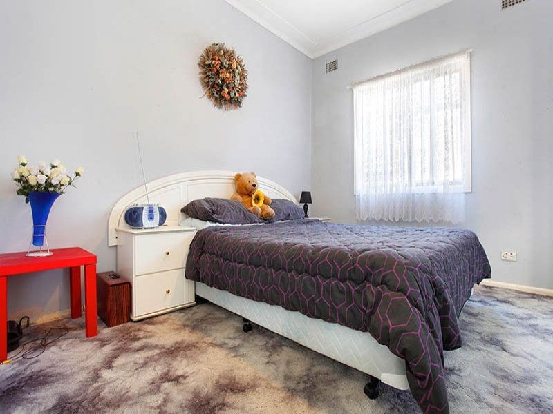 12 Tallawong Avenue, Blacktown NSW 2148