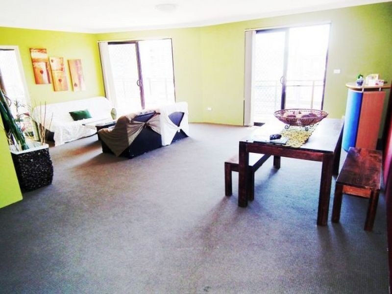 22/9-13 Griffiths Street, Blacktown NSW 2148