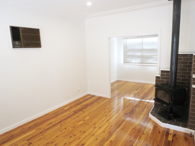 8 Girra Road, Blacktown NSW 2148