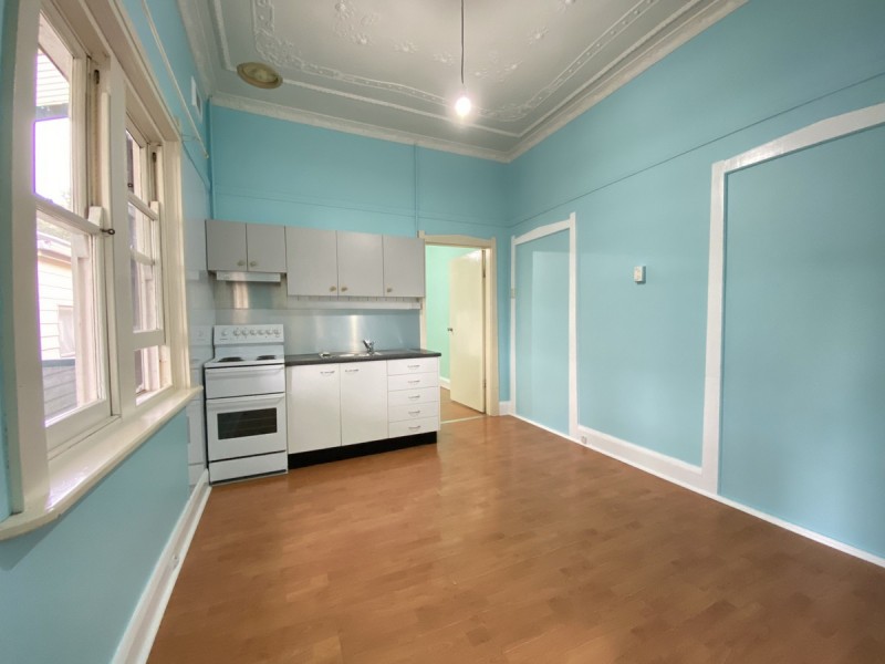 1/57 Hawkesbury Road, Westmead NSW 2145