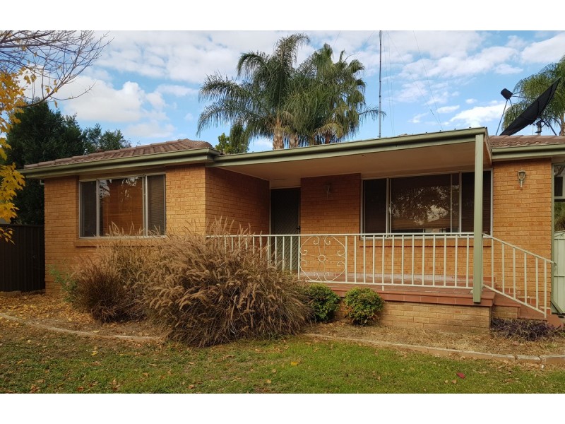 3 Rickard Road, Quakers Hill NSW 2763