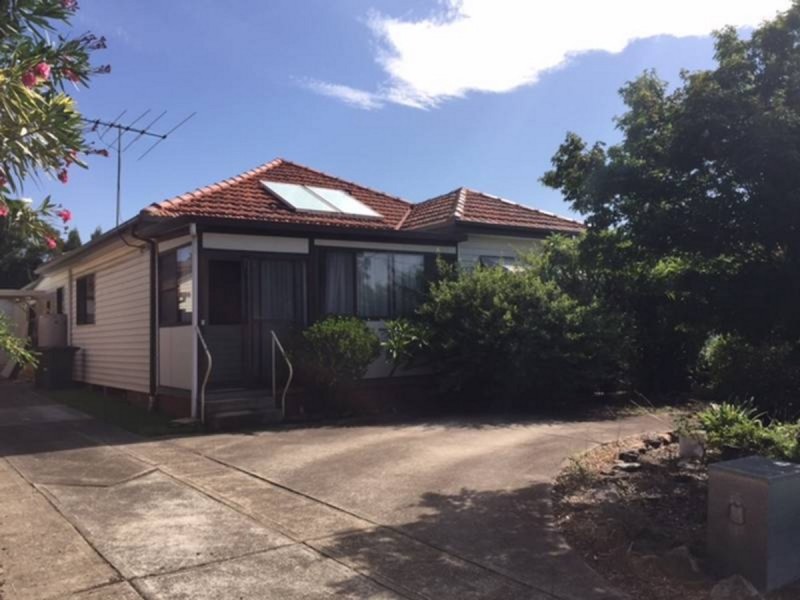 4 Irelands Road, Blacktown NSW 2148