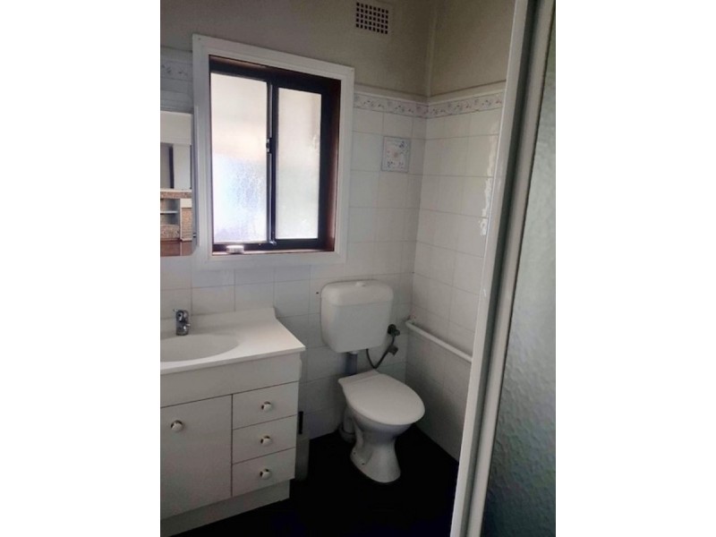 4 Irelands Road, Blacktown NSW 2148